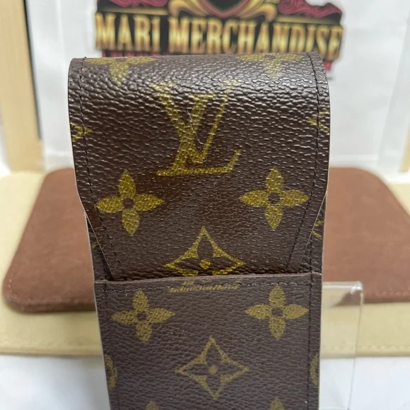 Louis Vuitton Monogram Brown Case